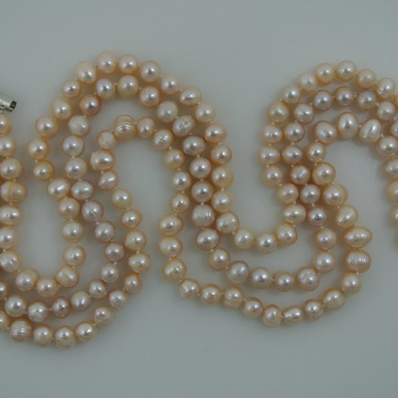 3-Strand 7mm Peach Freshwater Pearl Necklace & Bracelet Set - Picture 8 of 9